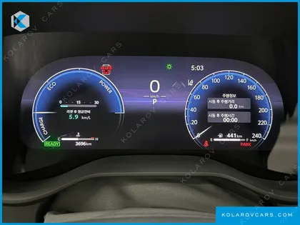 TOYOTA SIENNA 2.5 HYBRID AWD