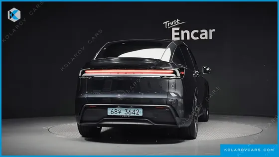 TESLA MODEL Y L LONG RANGE AWD