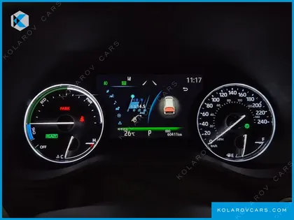 TOYOTA SIENNA 2.5 HYBRID 2WD