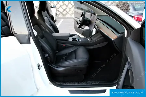 TESLA MODEL Y LONG RANGE AWD