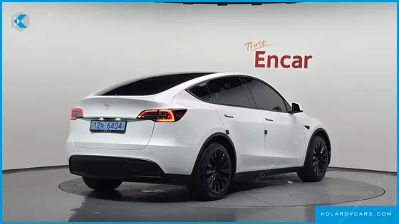 TESLA MODEL Y RWD