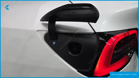 TESLA MODEL Y RWD