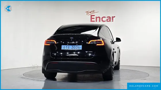 TESLA MODEL Y LONG RANGE AWD
