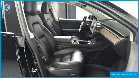 TESLA MODEL Y LONG RANGE AWD