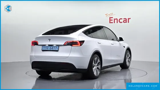 TESLA MODEL Y RWD