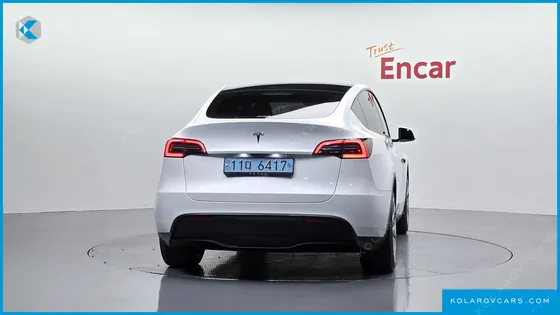 TESLA MODEL Y RWD