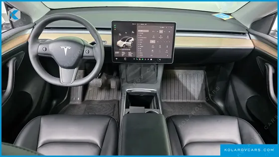 TESLA MODEL Y RWD