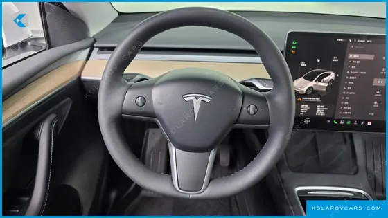 TESLA MODEL Y RWD
