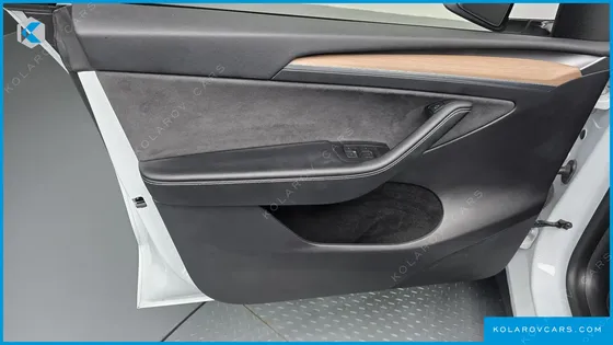 TESLA MODEL Y RWD