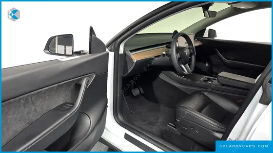TESLA MODEL Y LONG RANGE AWD