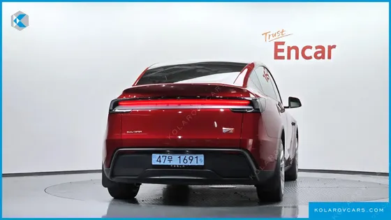 TESLA MODEL Y LONG RANGE LAUNCH EDITION AWD