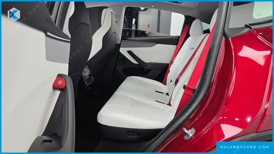 TESLA MODEL Y LONG RANGE LAUNCH EDITION AWD