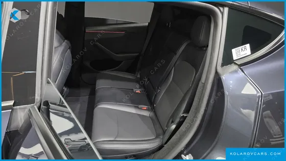 TESLA MODEL Y PREMIUM LONG RANGE AWD