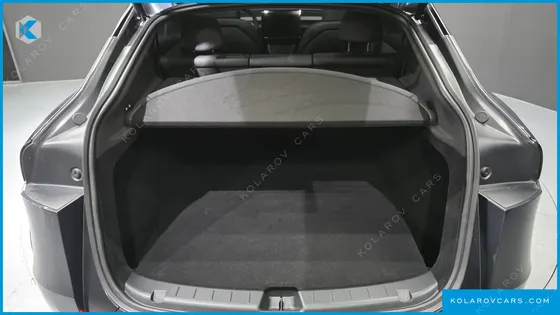 TESLA MODEL Y PREMIUM LONG RANGE AWD