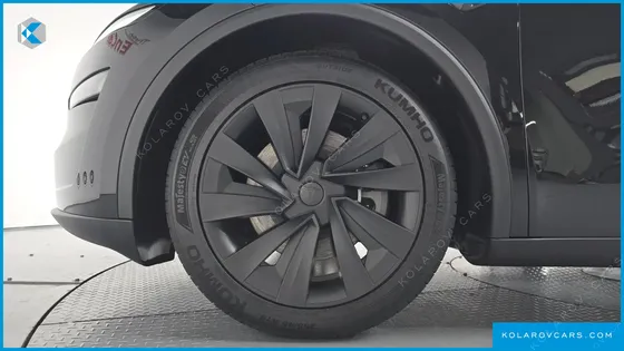 TESLA MODEL Y RWD