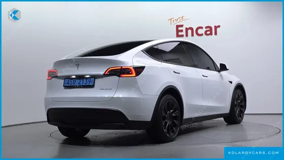 TESLA MODEL Y LONG RANGE AWD