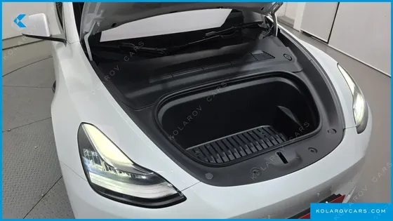 TESLA MODEL Y LONG RANGE AWD