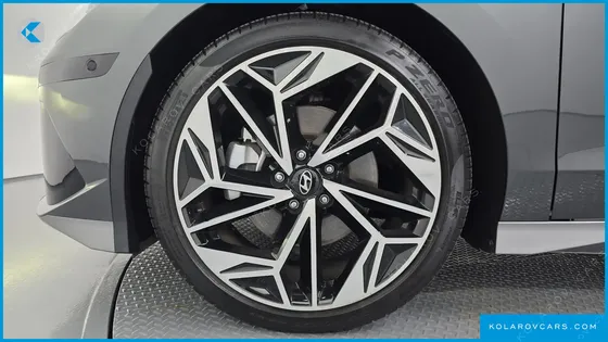 HYUNDAI IONIQ 6 LONG RANGE