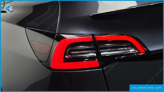 TESLA MODEL Y LONG RANGE AWD