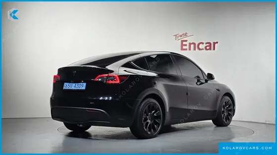 TESLA MODEL Y RWD