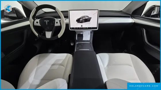TESLA MODEL Y RWD