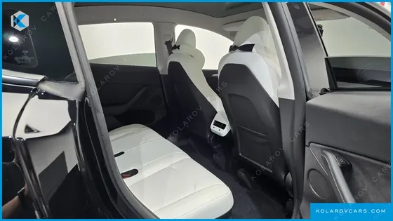 TESLA MODEL Y RWD