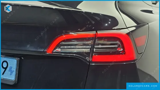 TESLA MODEL Y RWD