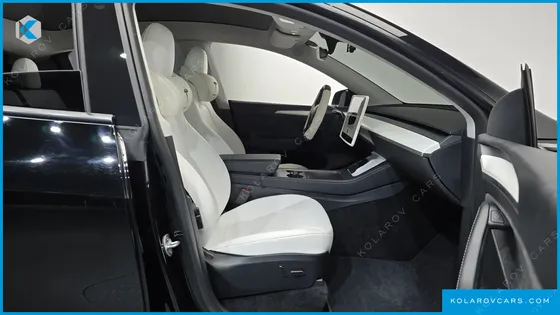 TESLA MODEL Y RWD