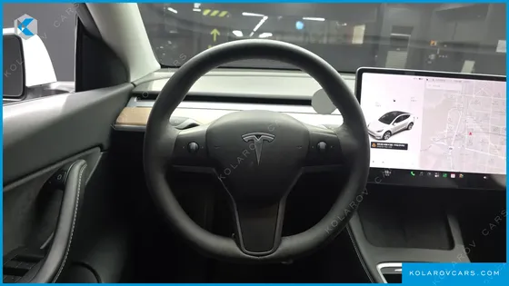 TESLA MODEL Y STANDARD RANGE RWD