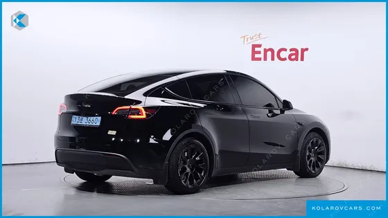 TESLA MODEL Y RWD