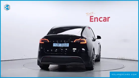 TESLA MODEL Y RWD