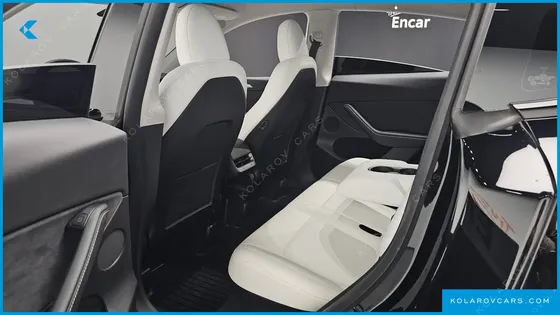 TESLA MODEL Y RWD