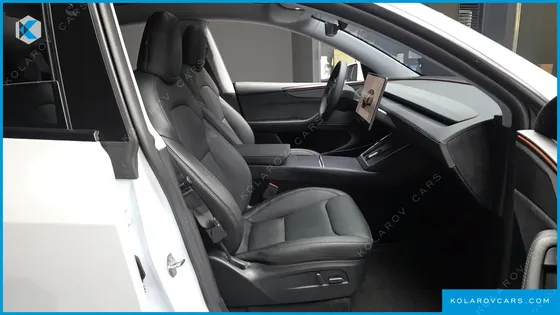 TESLA MODEL Y LONG RANGE AWD