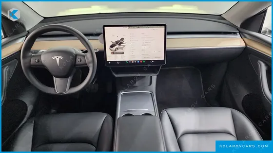 TESLA MODEL Y RWD