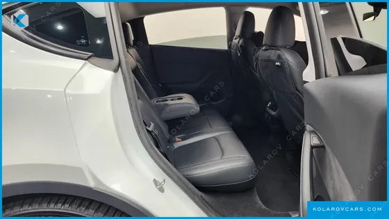 TESLA MODEL Y RWD
