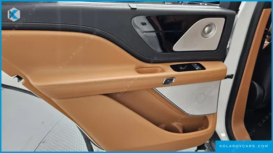 LINCOLN AVIATOR 3.0 BLACK LABEL AWD