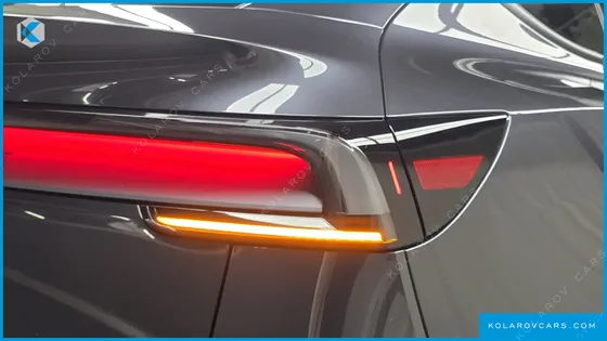 TESLA MODEL Y PREMIUM LONG RANGE AWD