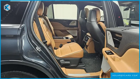 LINCOLN AVIATOR 3.0 BLACK LABEL AWD