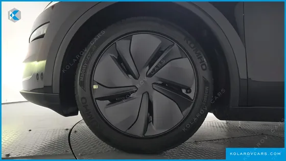 TESLA MODEL Y PREMIUM RWD
