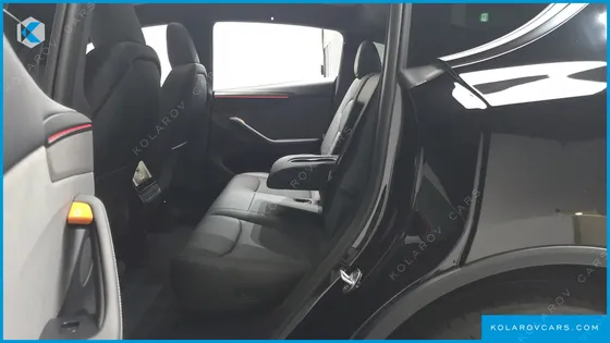TESLA MODEL Y PREMIUM RWD