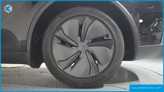 TESLA MODEL Y PREMIUM RWD