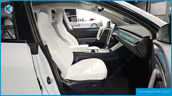 TESLA MODEL Y RWD