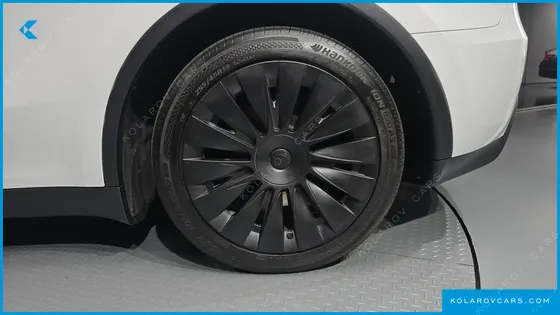 TESLA MODEL Y RWD