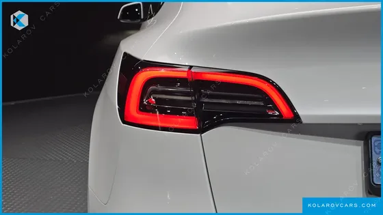 TESLA MODEL Y RWD