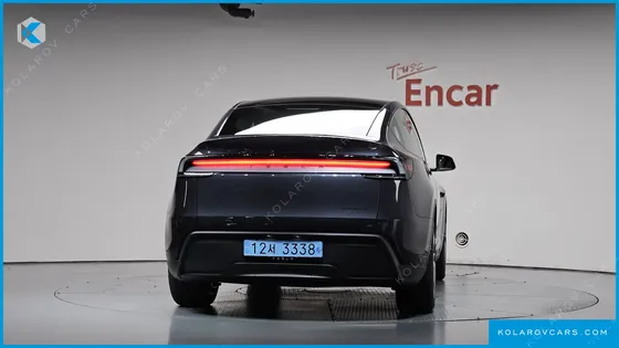 TESLA MODEL Y PREMIUM LONG RANGE AWD