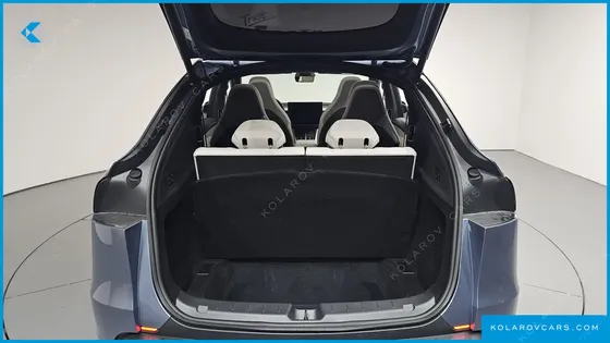 TESLA MODEL Y L LONG RANGE AWD