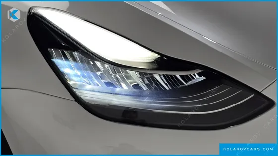 TESLA MODEL Y STANDARD RANGE RWD