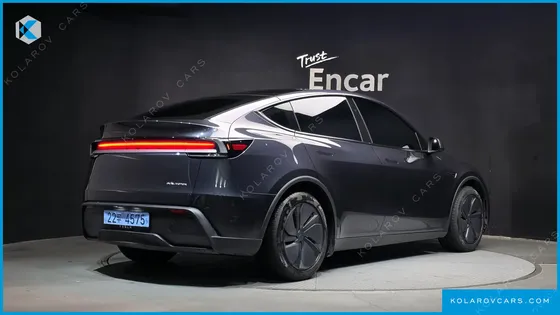 TESLA MODEL Y PREMIUM LONG RANGE AWD