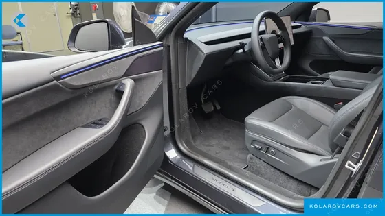 TESLA MODEL Y PREMIUM LONG RANGE AWD