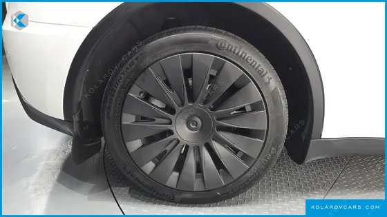 TESLA MODEL Y LONG RANGE AWD